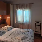 Nansi *