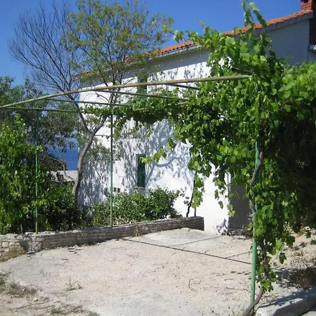 Apartament Nansi Nečujam