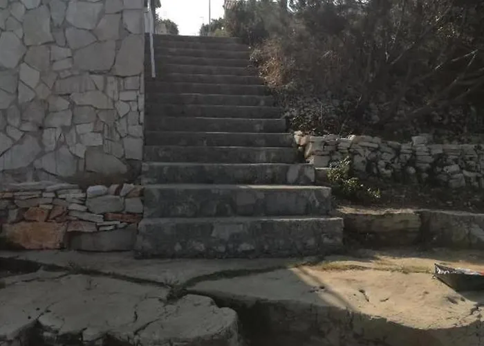 Nansi דירה Nečujam